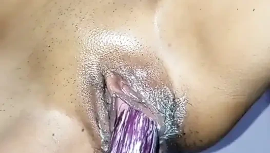 Sri Lankalı büyük memeli kız arkadaş götünü tokatlıyor