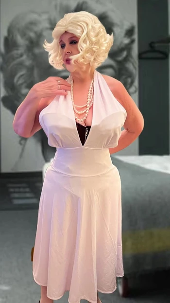 Незабываемый момент из "Миссионерский трах и кримпай бабушки Norma Jean с пожилыми гражданами 11 14 2024 CAMS14M"