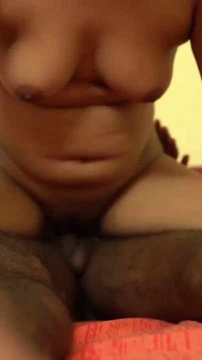 Seksi hintli çift sert seks yapıyor | Klip 3
