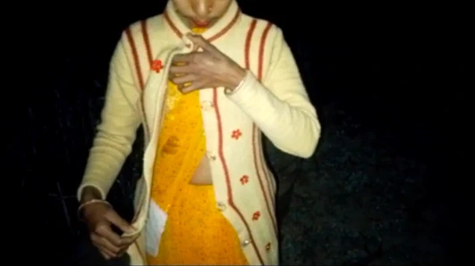 Rat me akeli bhabhi ko devar ne chudai kiya