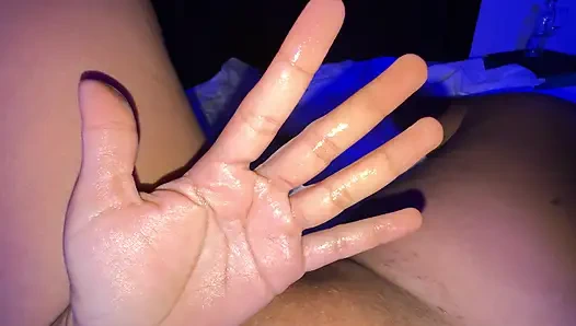 Bunu bütün gün yapıyorum çünkü okuldan sonra hep yalnız kalıyorum