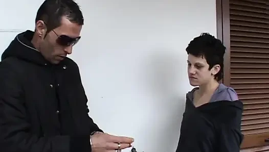 Üvey erkek kardeşinin yarağı