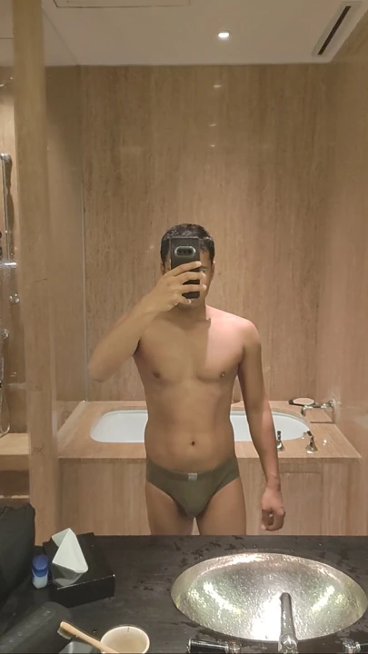 Seksi mard delhi buluşuyor ve sikişiyor