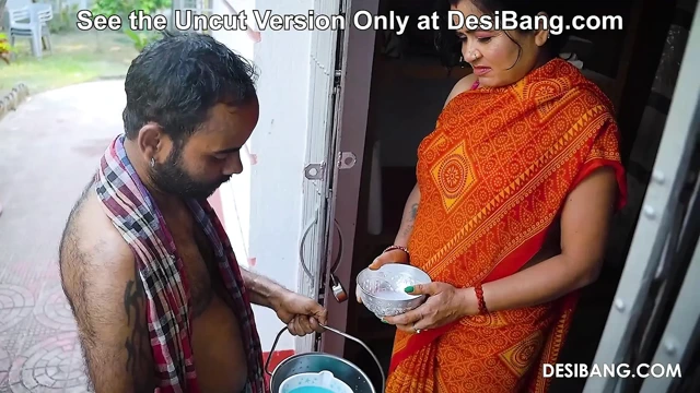 Garip yenge desibang'da parti yapmak istiyor