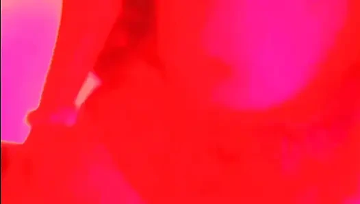 Sadakatsiz ateşli evli kadın