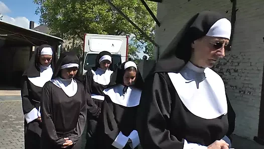 Rahibenin oral seksi