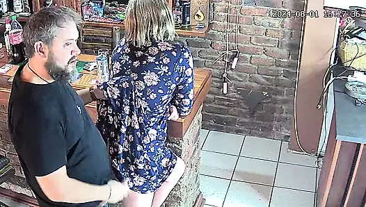 Karımı komşusuyla aldatırken yakaladım