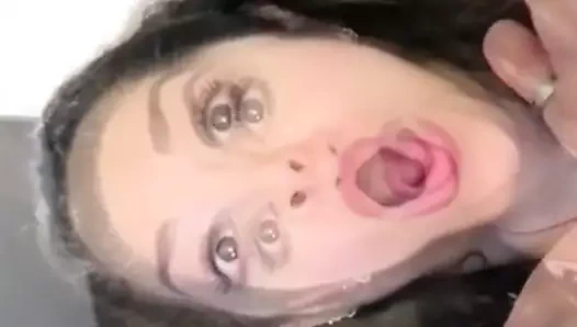 Tatiana gerçek açık mounth 2