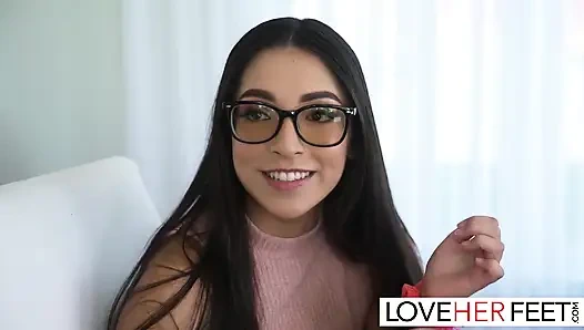 Asosyal latin Madison Wilde sert sikilmeyi seviyor