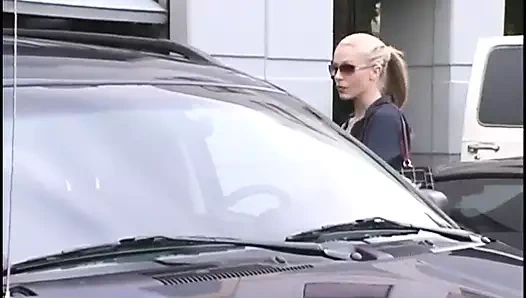 Seksi Sondra Hall üçlü feat Sondra Hall'da çifte sakso çekiyor - sapık orta yaşlı seksi kadınlar