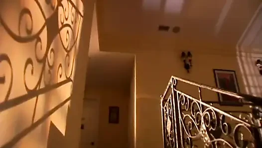 Seksi sarışın amcık yalıyor anal sikişiyor... ağzına boşalma