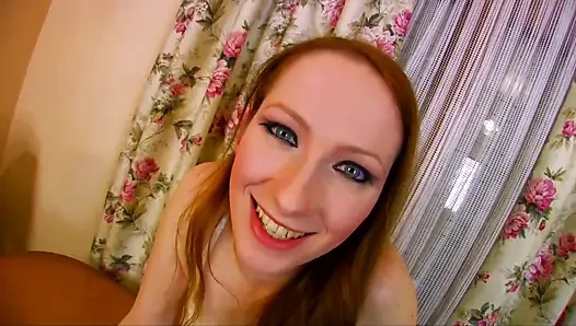Noel Baba'nın güzel götü ve edepsiz alışkanlıkları olan yeni seksi bir asistanı var...