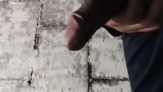 Bu üvey baba mastürbasyon yapıyor
