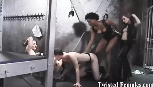 yuvarlak kıçımla yüzünü kapatacağım