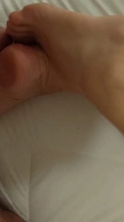Seksi sarışın amatör olgun evli kadın masaj ve seksin tadını çıkarıyor | Klip 3