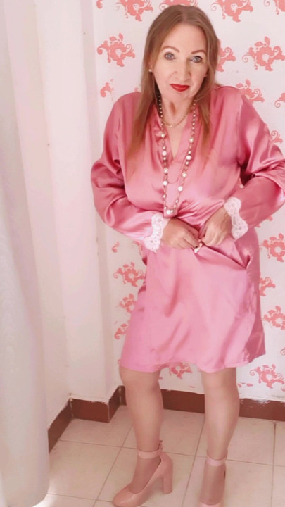 Seksi pembe ve büyük zenci