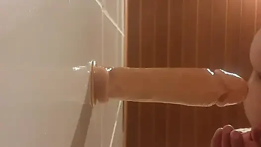 Kalın Anal Dildo Yepyeni Shemale