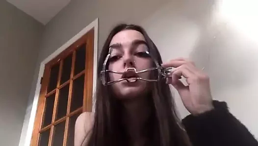 sürtük eğitim onun ağız için suistimal