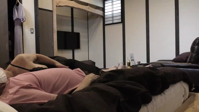 Vücudum o kadar ateşli ki saksoyla yutsam bile yeterli değil