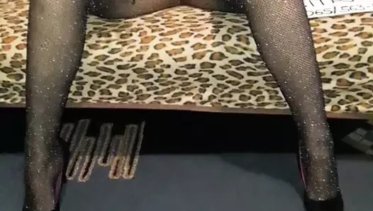 BRACNI PAR ZA POJEDINCE DISKRETNE I PEDANTNE