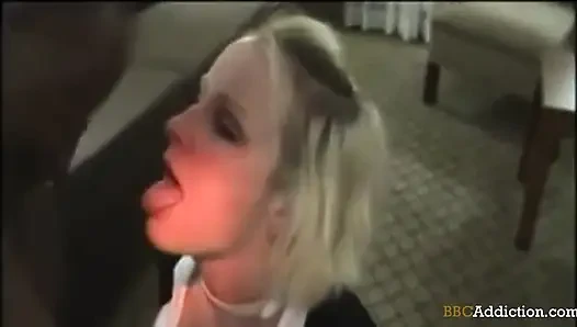 Büyük zenci yarağı bağımlılığı -% 100 amatör ve ev yapımı porno videoları. Orta yaşlı seksi kadınlar büyük zenci yarağı bağımlısı ve ırklararası sikiş