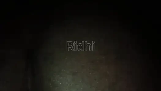 Üvey anne ve üvey oğlu yatak odasında gerçek seks üvey baba evde değil