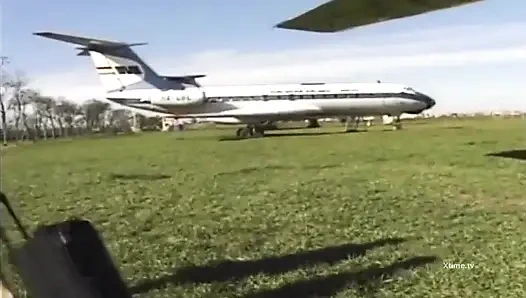 Üç çok seksi kızla ateşli grup seks partisi yarak tutkusu yaşıyor