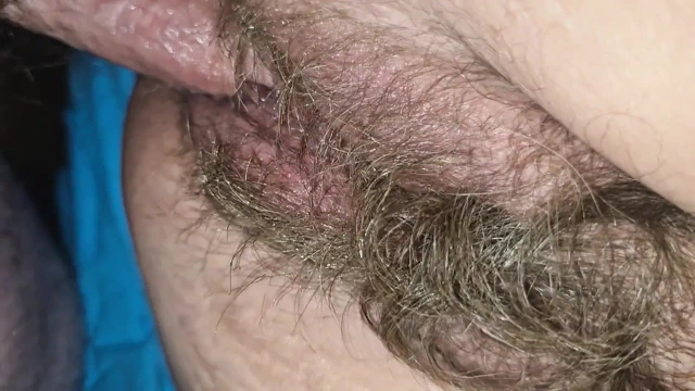 Güzel karım geri döndü ve onu tekrar doldurmak beni çok mutlu etti