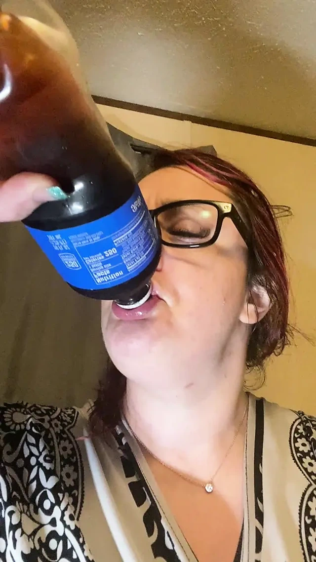 Kola sikiyor - yakın çekimli seksi devam filmi! Bir sürü ses! İkinci Bölüm