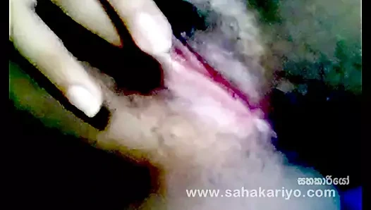 Eha gedara nangi yeni