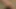 Seksi evli kadın soyunuyor ve yüzüne büyük boşalma