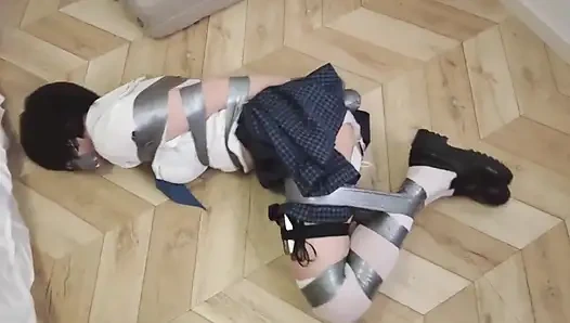 Mz25-jk kız deniz kasetiyle bağlanarak orgazm oldu