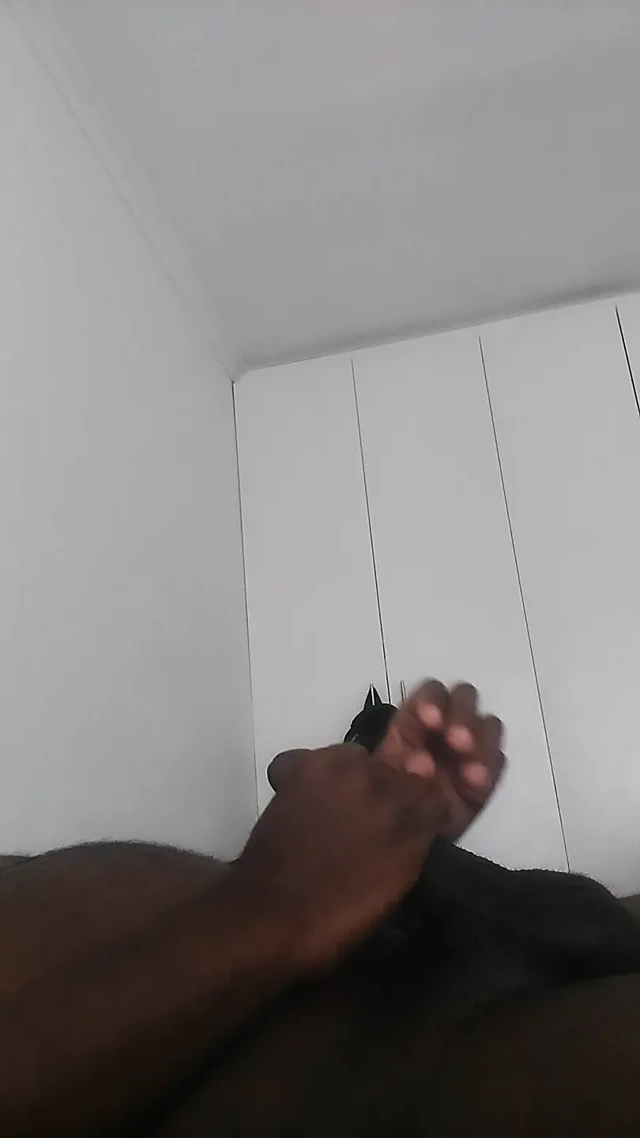 Gün ışığıyla mastürbasyon yapıyor