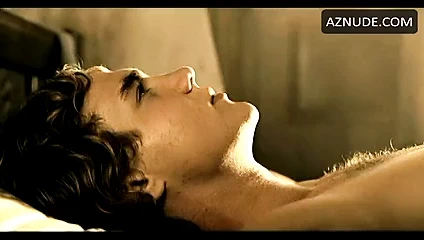 2007'den itibaren saten külotlu Doira baird