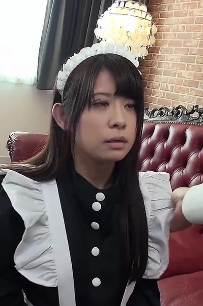 Японское порно без цензуры с миниатюрной японской юной горничной, которая соблазняет до интенсивного оргазма