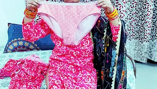 Ateşli xxx üvey anne evde baştan çıkaran edepsiz konuşmalı Hintçe sesli orgazm olana kadar sert sikiliyor