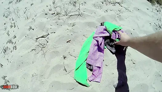 Taytlı Fransız genç tania öpücüğü - plajda sakso ve anal