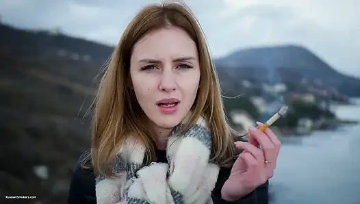 Kıyı dumanı anı sessiz meltem manzaralı