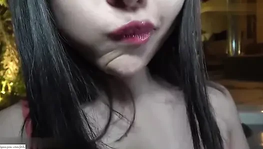 Jakuzide oral seks