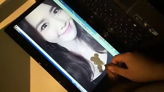 Snsd yoona üzerinde Cum (doğum günü haraç)