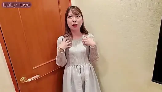 Alınan jimnastik hocasıyla gizli buluşma, nişanlısı tekrarlanan dölleme geceleri için seyahat ederken