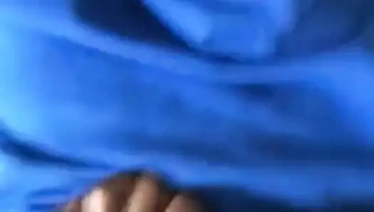 Beyaz kızım onu ​​bana veriyor