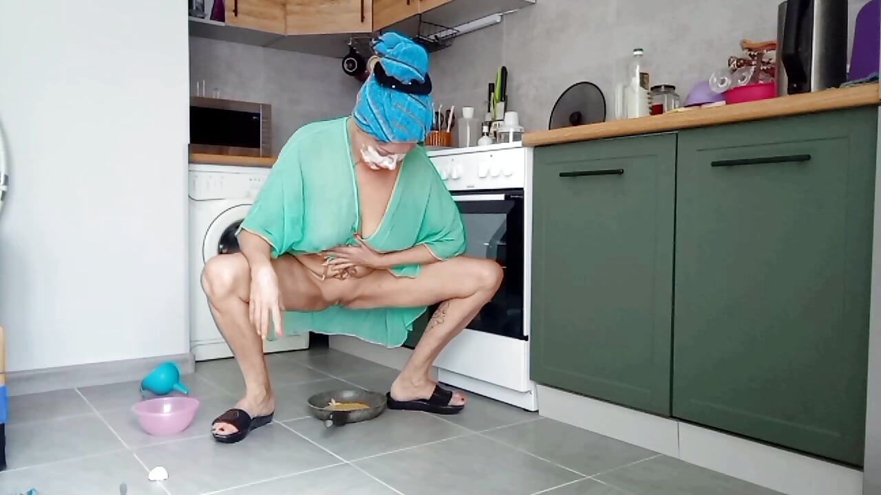 Amcıktan çırpılmış yumurta