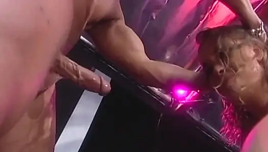 Komik kemikler - seksi ereksiyon partisi