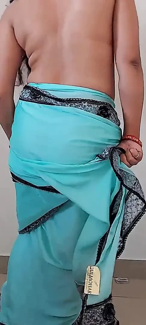 seksi desi yenge açığa
