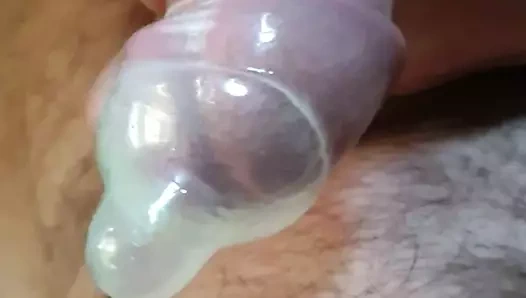 Kullanılmış bir prezervatifte