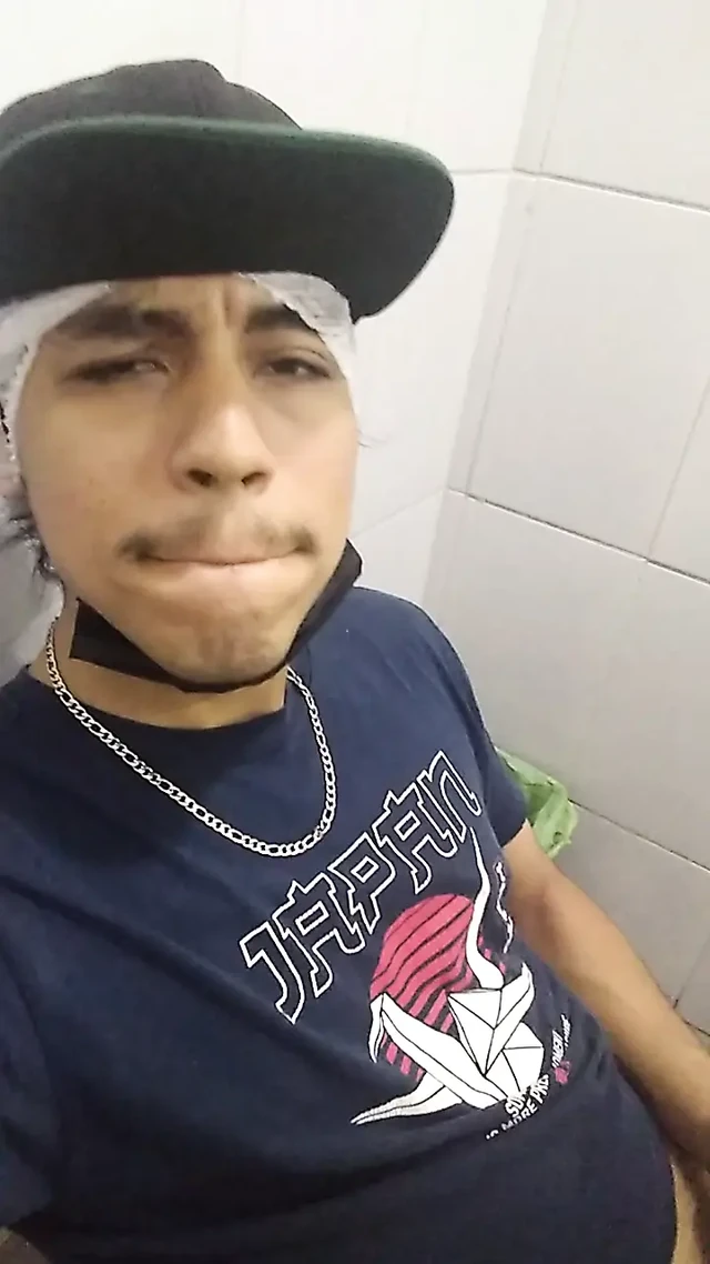 Biraz umumi tuvaletlere gidelim