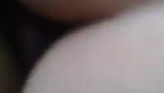 Metendo na buceta da Novinha