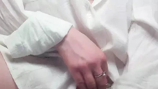 Şehvetli Malishka amıyla oynuyor