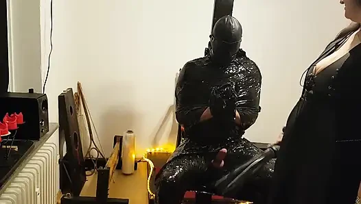 Folyo esaret kölesi bölüm 2 - yapışan film mumyalanmış ve delirmiş